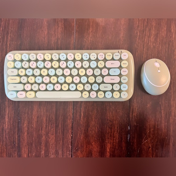 MOFII Mini Wireless Keyboard Mouse Set Round Keycap 84 Key Multicolor Green - Picture 2 of 3